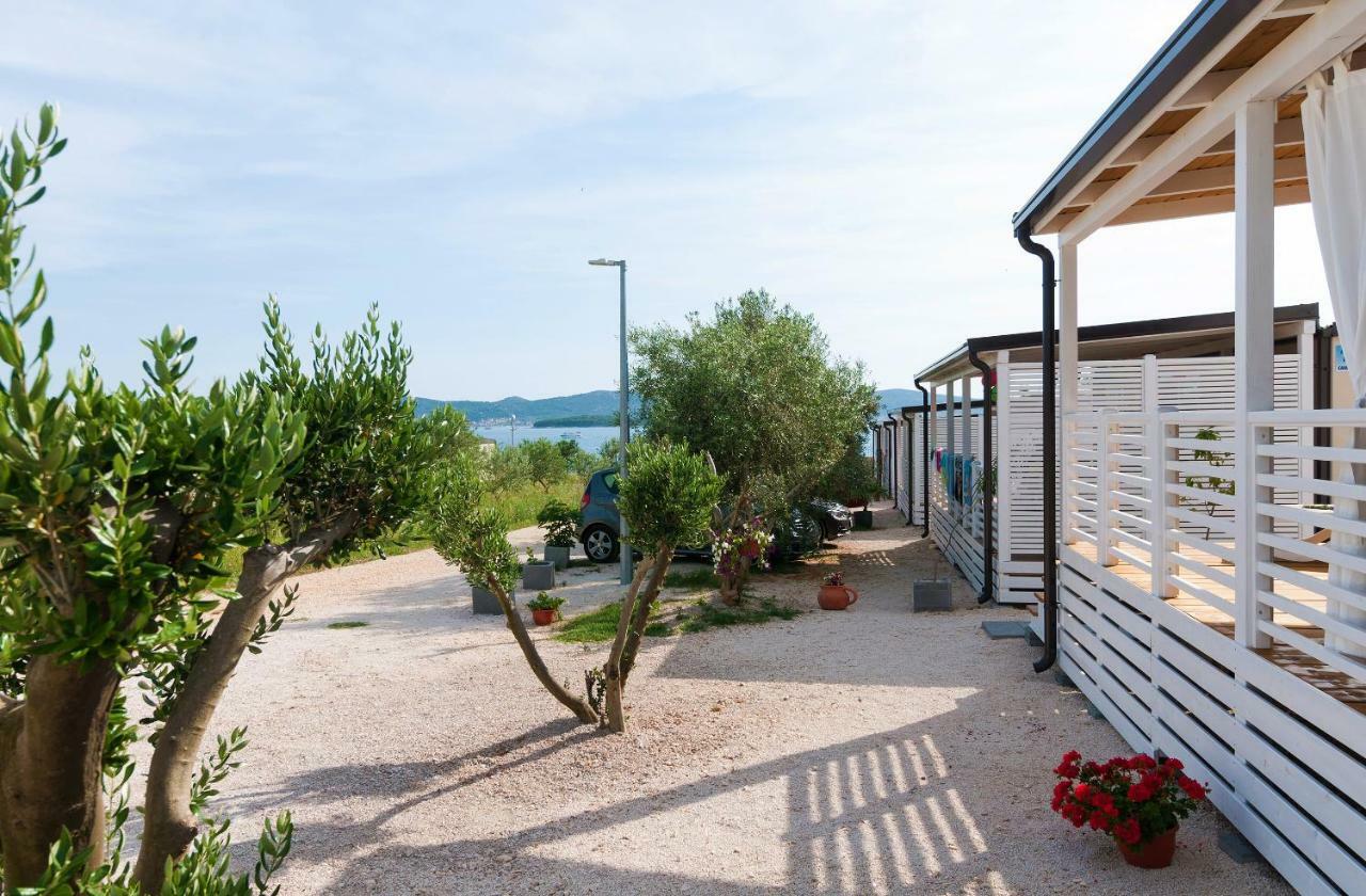 Camp San Antonio Hotell Biograd Na Moru Exteriör bild
